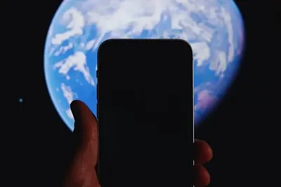 В России создают спутниковую группировку для прямой связи со смартфонами