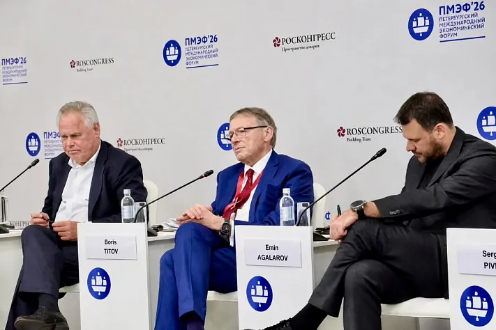 Зумеры не спешат к бокалу вина