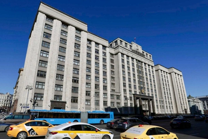 Мигрантов в Москве обяжут регистрироваться через приложение