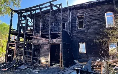 В Томске сгорел старинный деревянный дом из «Списка-701»