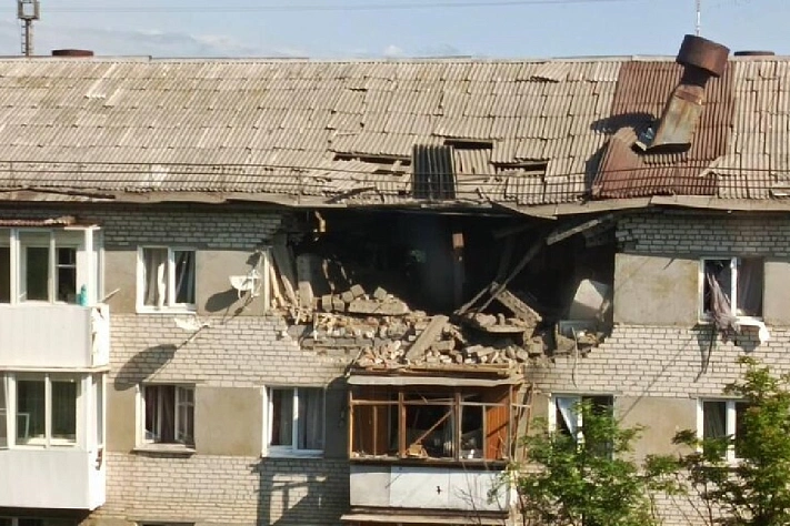 Взрыв газа в пятиэтажке Серова