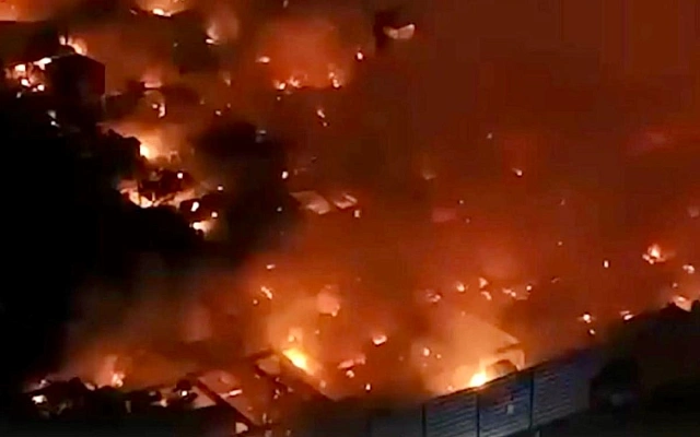 Пожар в Маниле лишил жилья свыше тысячи семей