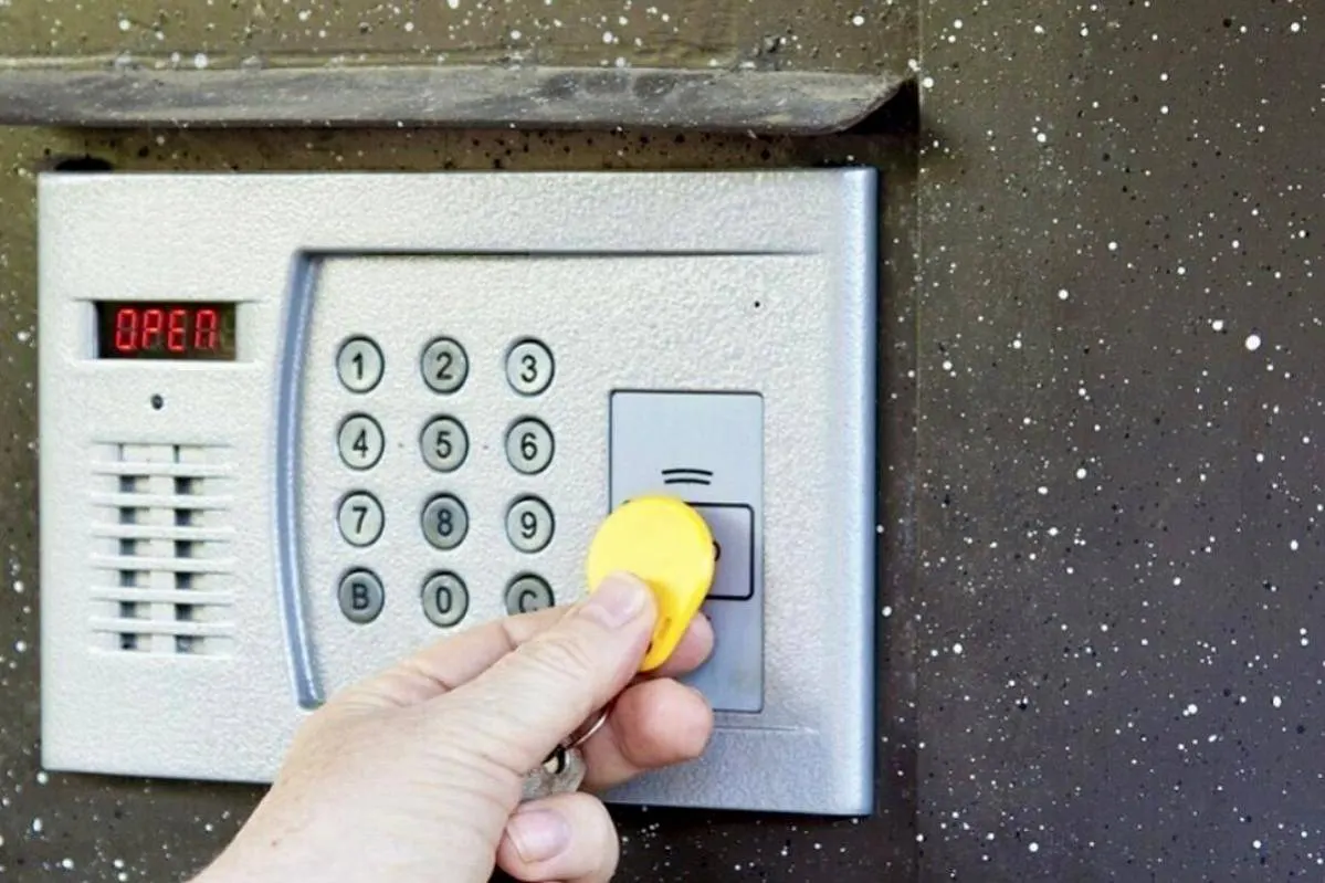 В Татарстане будут оповещать об угрозе атаки дронов через домофон