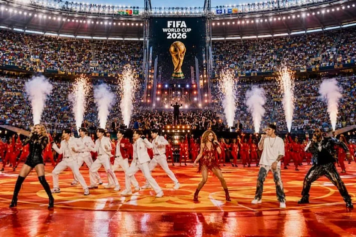 Мадонна и BTS остановили финал чемпионата мира