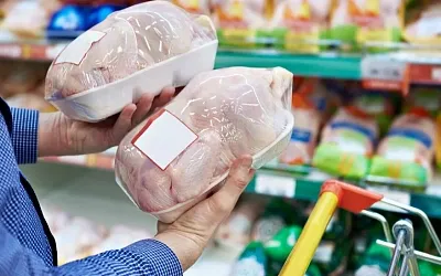 Как выбрать куриное мясо и не заболеть