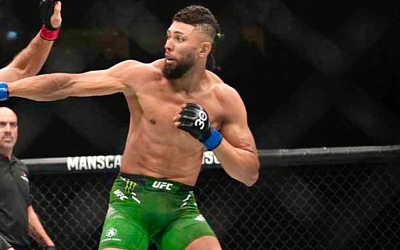 Джонни Уокер нокаутировал «Горного тигра» на турнире UFC в Шанхае