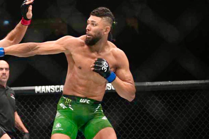 Джонни Уокер нокаутировал «Горного тигра» на турнире UFC в Шанхае