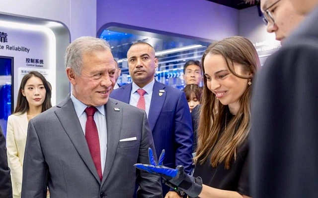 Принцесса Сальма вышла на первый план во время визита в Китай