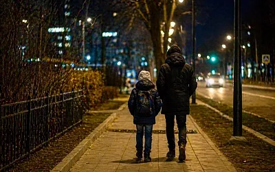 Штрафы за ночные прогулки детей зависят от региона