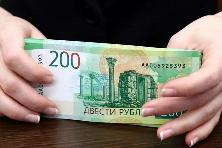 Задержки зарплат в России достигли максимума за четыре года