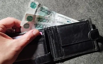 За апрель в России рекордно выросло количество наличных рублей на руках