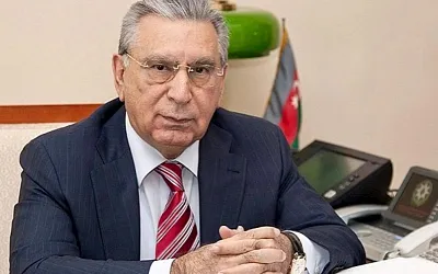 Бывший глава администрации президента Азербайджана обвиняется в государственной измене