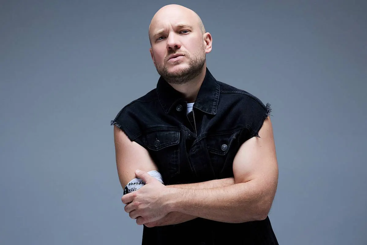 Владимир Селиванов заявил, что превращается в «типичного батю»