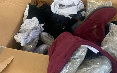 Таможенники обнаружили 3 килограмма марихуаны в посылке из США