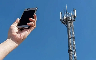 Отключения мобильного интернета парализовали жизнь в российских регионах