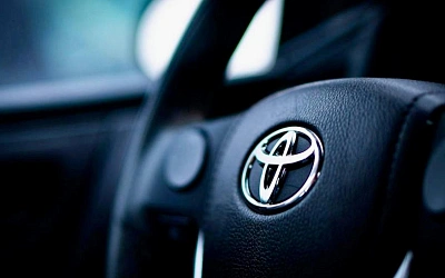 Toyota зарегистрировала в России Camry, Supra, Prius и ещё два десятка моделей