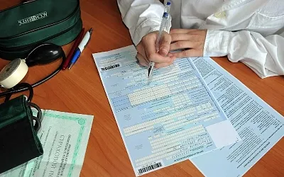 Самозанятые смогут оформлять больничные
