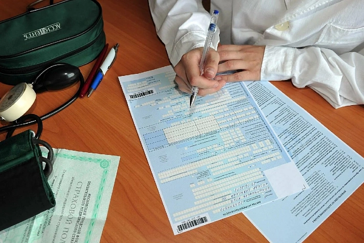 Самозанятые смогут оформлять больничные