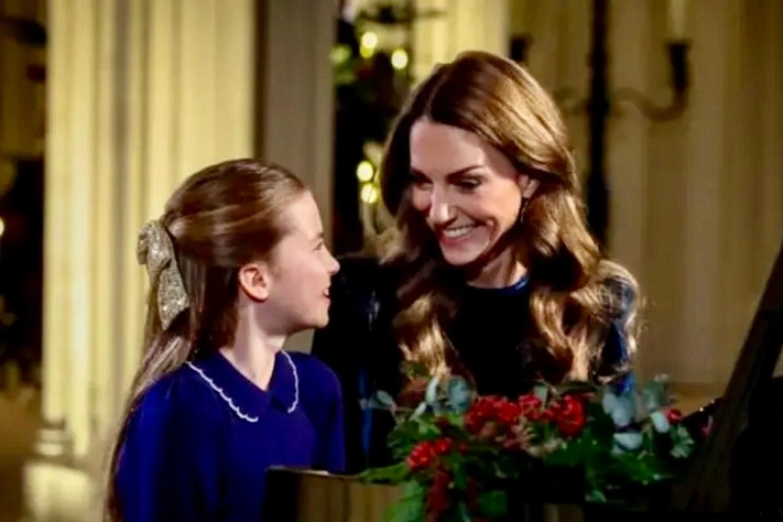 Кэтрин и Шарлотта сыграли дуэтом для рождественского концерта