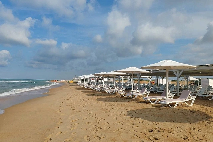 Пляжи Анапы откроют для отдыхающих к 1 июня после масштабной очистки от мазута