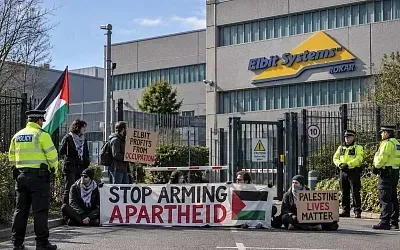 В Британии активисты перекрыли подъезды к заводу Elbit