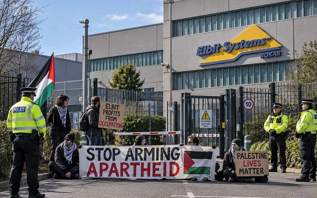 В Британии активисты перекрыли подъезды к заводу Elbit