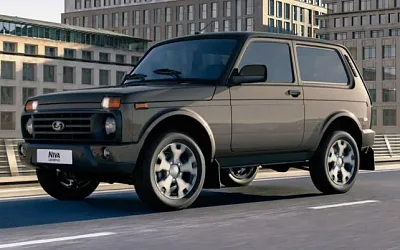 В Тольятти выпустили первый обновлённый внедорожник LADA Niva Legend