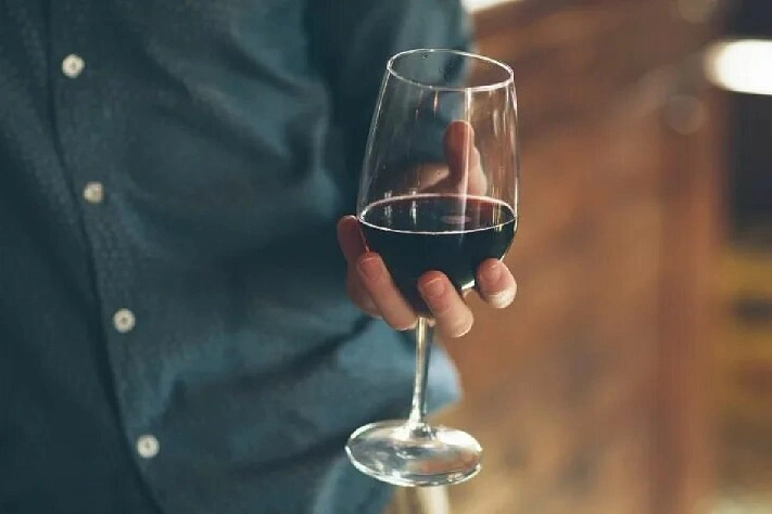 Потребление алкоголя в России достигло рекордного минимума с 1999 года