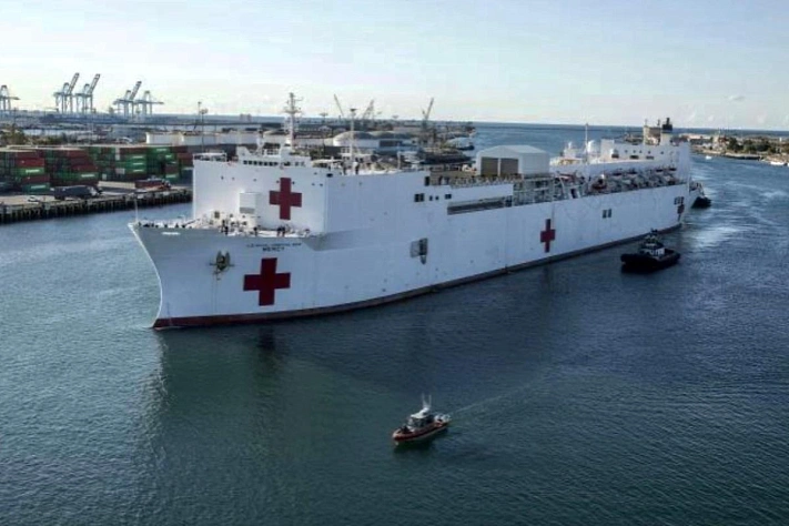 Гренландия отказалась от госпитального судна, обещанного Трампом