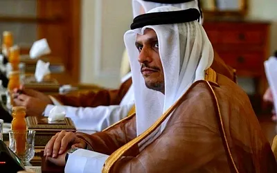 Премьер Катара обвинил ХАМАС в срыве перемирия и призвал к разоружению
