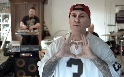 Limp Bizkit выпустила клип с deepfake-образами мировых лидеров