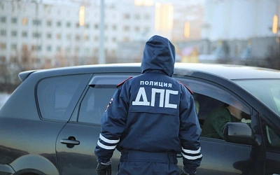 Больше 20 кустов каннабиса нашли в доме участкового в Вологодской области