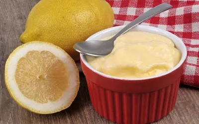 Нежный лимонный пудинг с золотистой корочкой