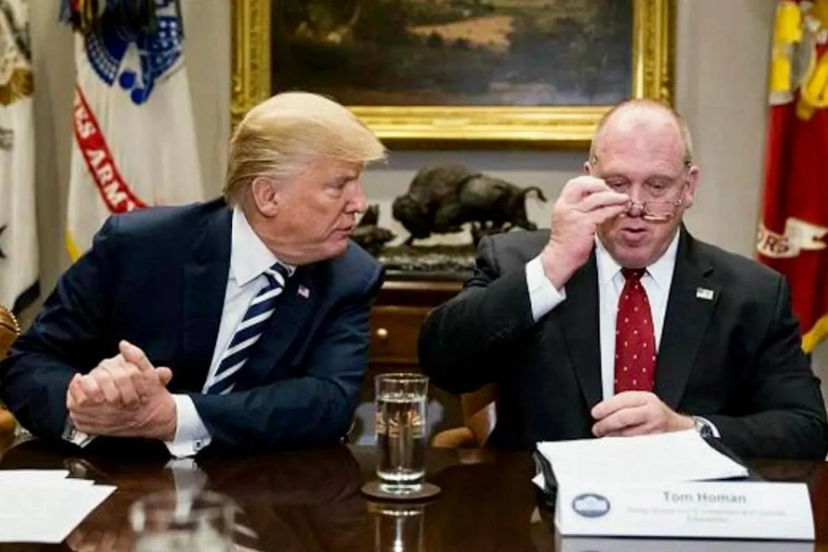 Трамп назначает «короля границ» для решения вопроса депортации: кто такой Том Хоман?
