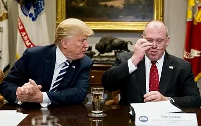 Трамп назначает «короля границ» для решения вопроса депортации: кто такой Том Хоман?