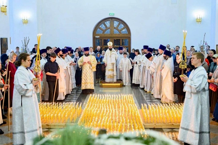 В РПЦ начали служить утверждённый молебен против абортов