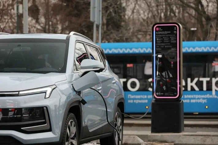 Рынок подержанных электромобилей в России показал рост