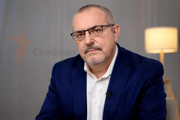 Бориса Надеждина доставили в полицию в Долгопрудном