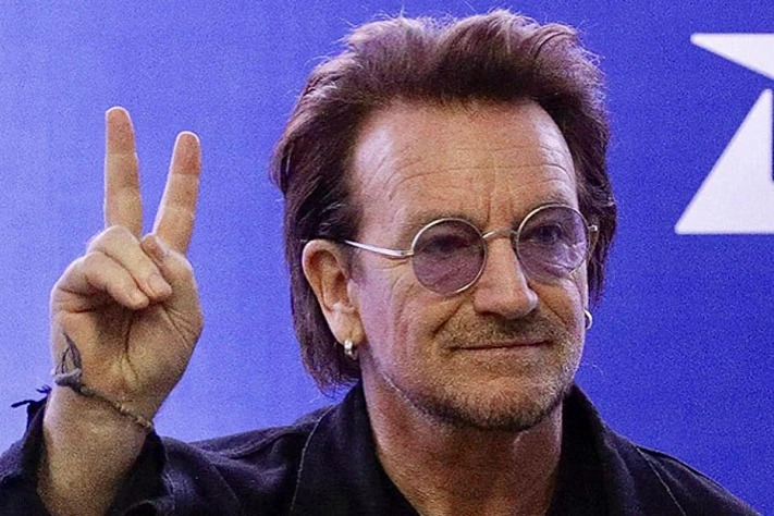 Боно — 65: лидер U2, который не только поёт, но и меняет мир