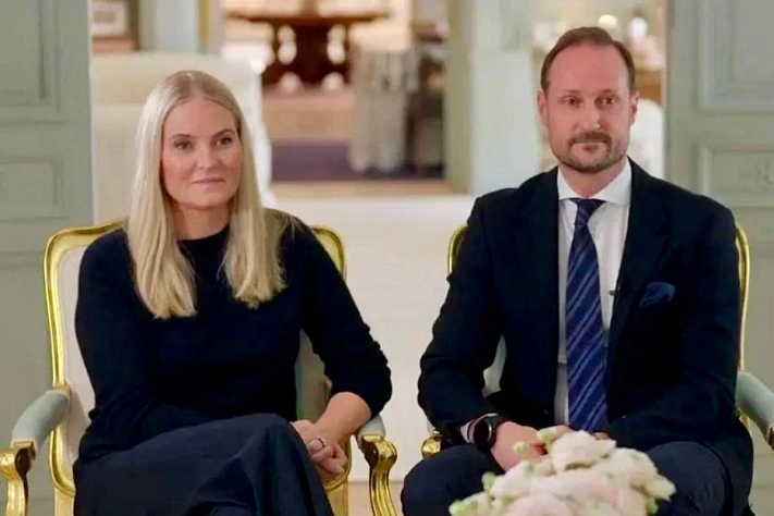 Метте-Марит расплакалась и впервые заговорила об Эпштейне