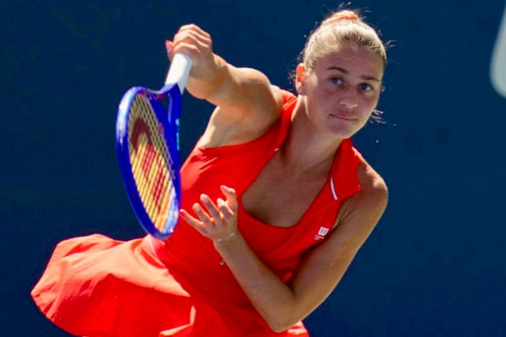 US Open: Костюк, Швёнтек и Осака вышли во вторую неделю турнира