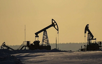 Добыча нефти в России в 2025 году сохранила стабильность, сократившись лишь на 0,7%