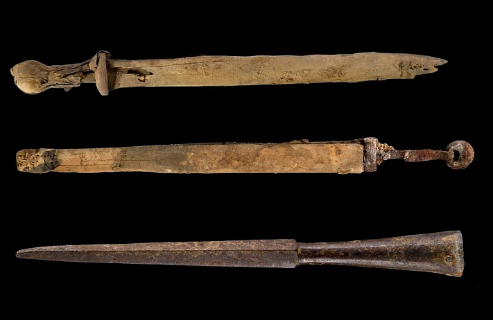 В израильской пещере нашли римские мечи возрастом 1900 лет
