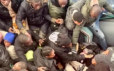 Рождение ребёнка на лодке мигрантов