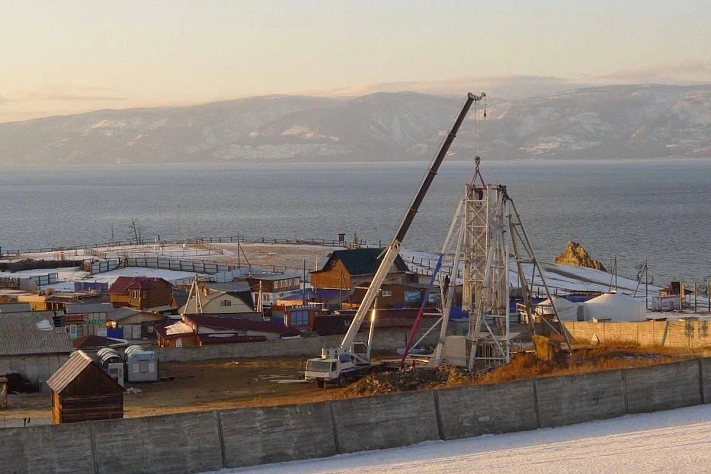 Установка колеса обозрения на Ольхоне обернулось скандалом