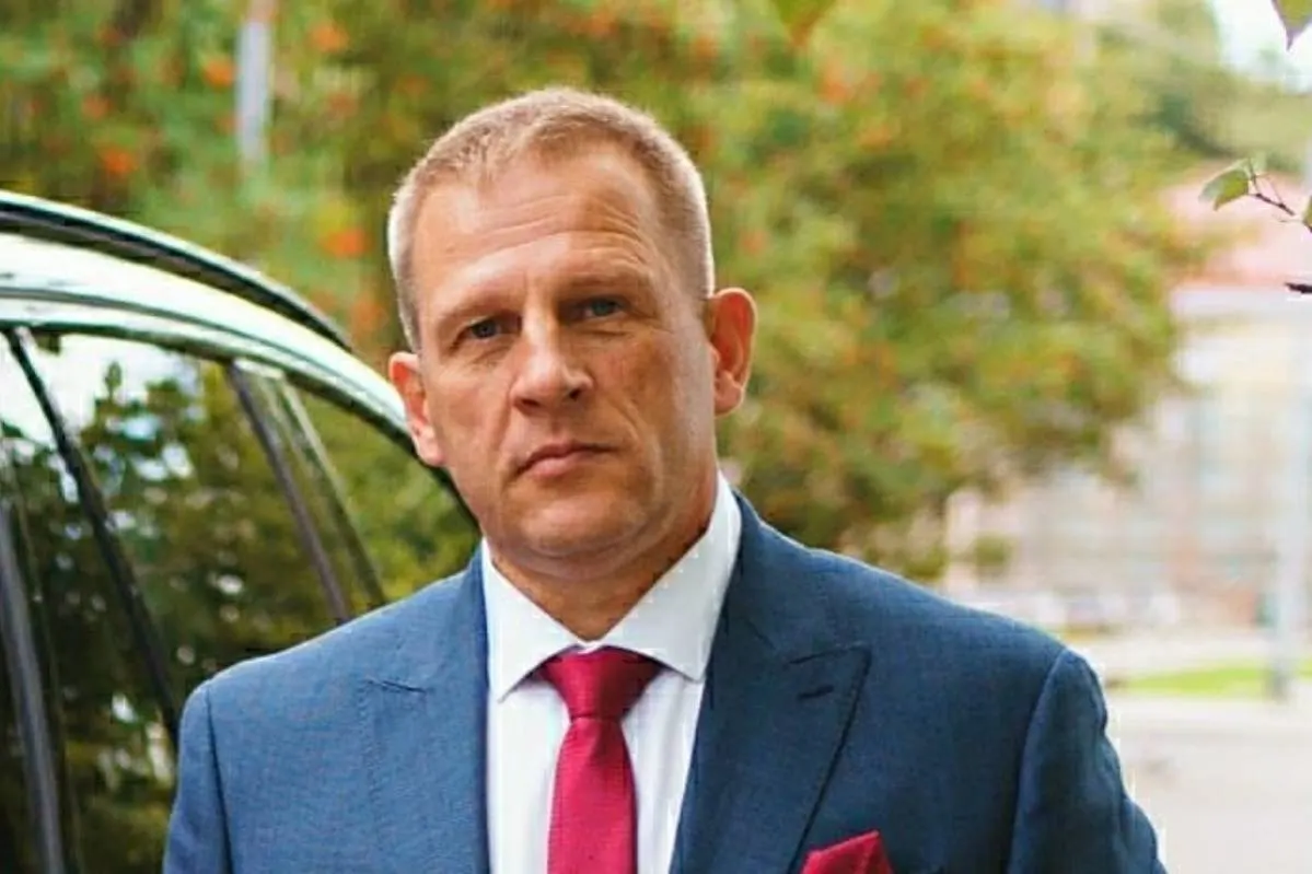 Глава Верхнетоемского округа посоветовал жительнице Поморья кричать в холодильник