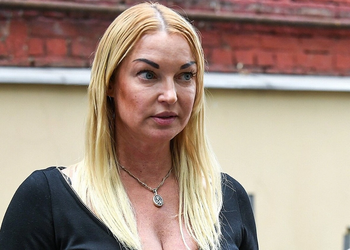 Анастасия Волочкова избежала преследования правоохранителей