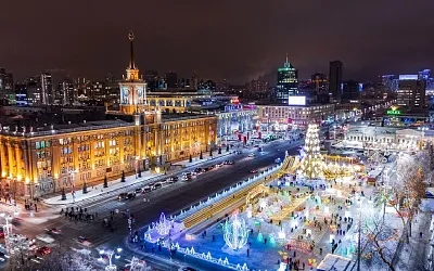 С главной площади Екатеринбурга навсегда уберут стоянку