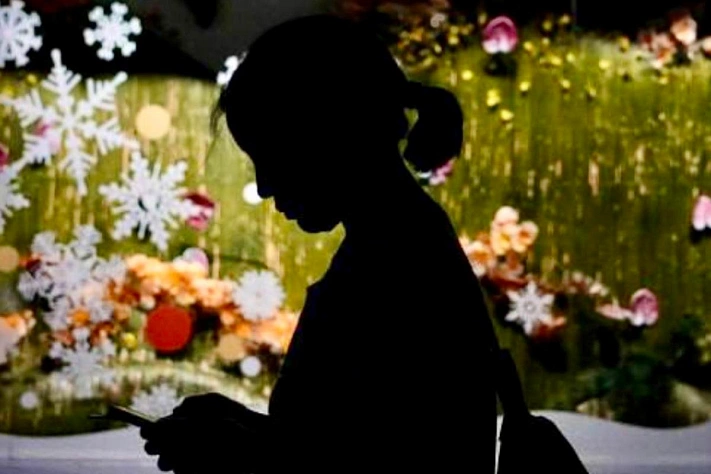 В Китае вводят ответственность за пересылку «непристойных» материалов в личных чатах