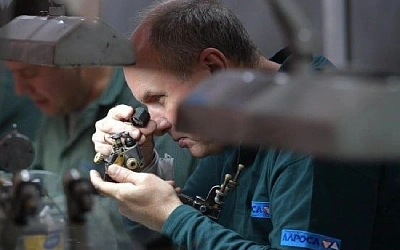 «АЛРОСА» отложила индексацию зарплат сотрудникам